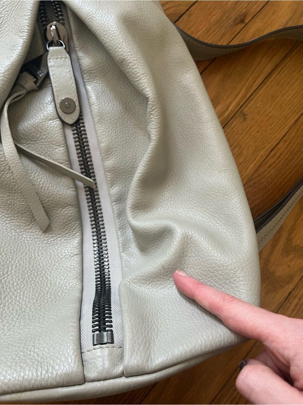 Aimee Kestenberg Tamitha leather backpack bag in elephant grey - Picture 7 of 11